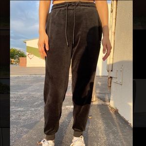 Best and softest Fila black drawstring joggers🤩